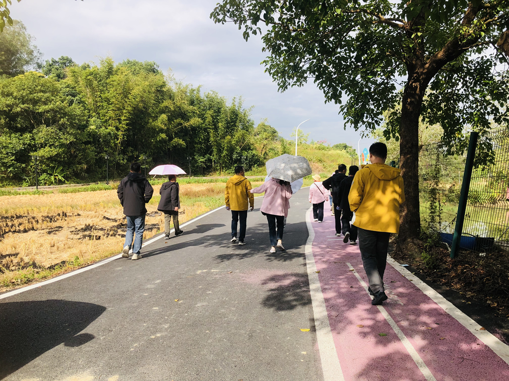 Autumn Environmental Protection Hiking Activity