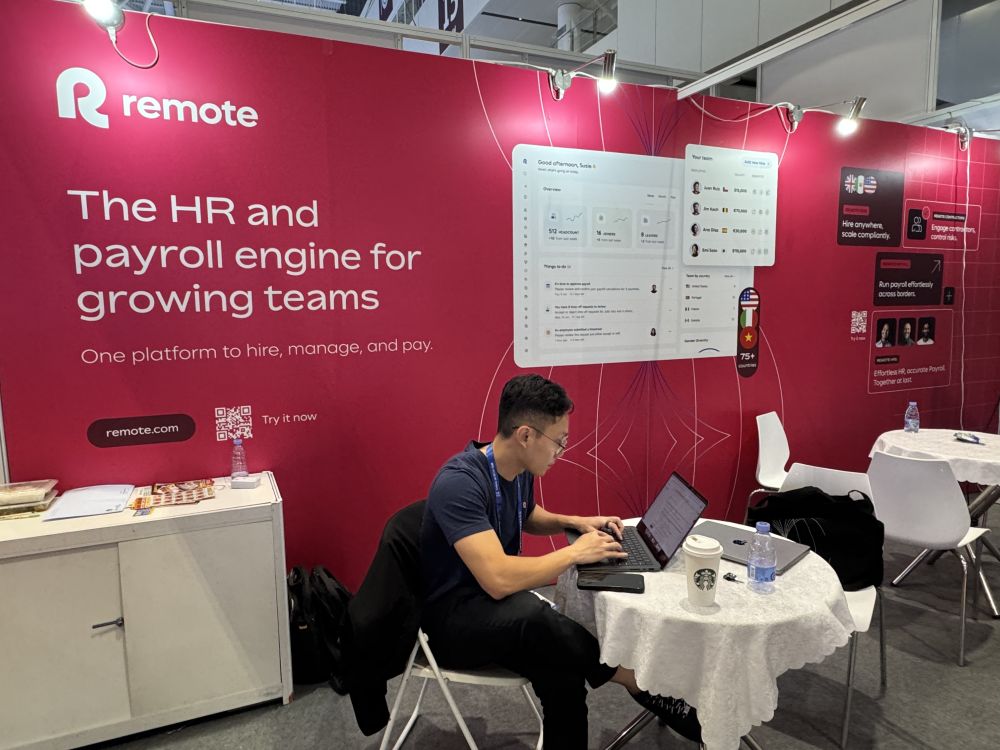 The booth of Remote, a U.S.-based human resources technology enterprise, at the 27th China Hi-Tech Fair.