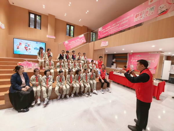 Sowing Kapok Seeds, Blooming National Games Flowers – The Red Classroom at the Kapok Veteran Post of the 3rd National Congress of the Communist Party of China Ignites Patriotic Passion in Youth