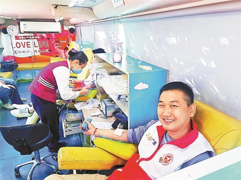 Blood Donation Drive in Fuyong Subdistrict, Bao’an District Gathers Warmth in Winter