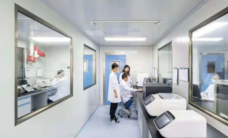 Inauguration Ceremony of "Southern Medical University Shenzhen Hospital Center for Cell and Gene Therapy" Held in Qianhai