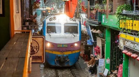 Vietnam Turns Its Back on China for Germany, Betting Its National Future on a 54-km High-Speed Railway, Only to Be Sidelined by China's Grand Strategy for the Indochinese Peninsula