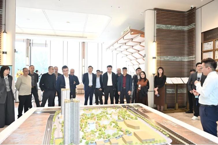 Bring Industrial Matching Conference to the “Good House” Construction Project Department! Nanhai Government and Enterprises Jointly Explore the Construction Path of “Good House, Good Life”
