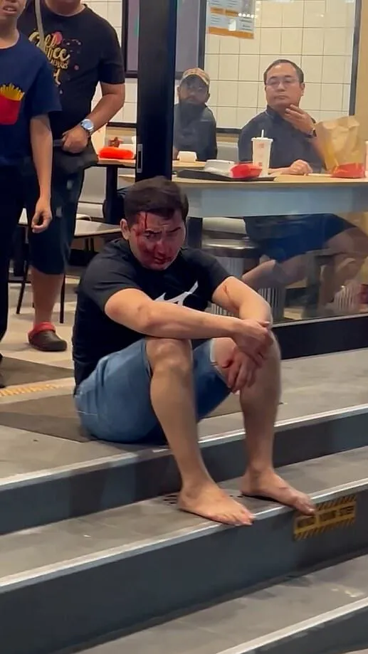 Drunken Russian Tourist Provokes Two British Men, Knocked Down by a Hook and Kicked Until Bloodied in Viral Footage