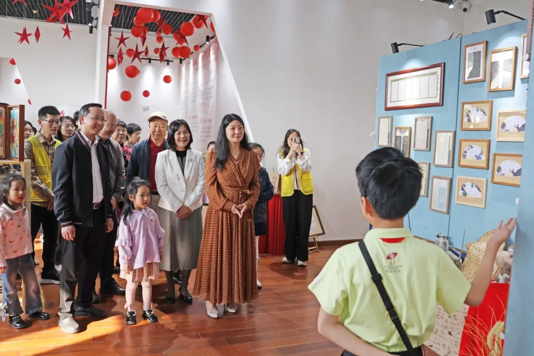 Family Education and Family Tradition Practice Base of Guancheng Children’s Palace Unveiled