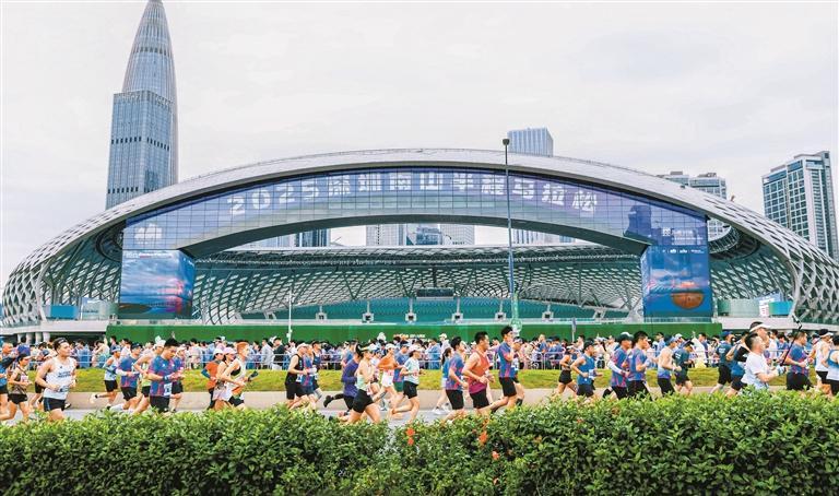 Nanshan Half Marathon: Ten Thousand Runners Race for Glory