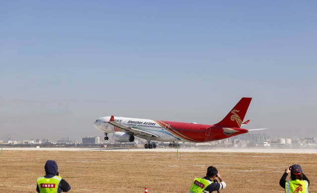 Shenzhen Airport Enters the Three-Runway Era