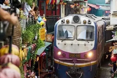 Vietnam Turns Its Back on China for Germany, Betting Its National Future on a 54-km High-Speed Railway, Only to Be Sidelined by China's Grand Strategy for the Indochinese Peninsula