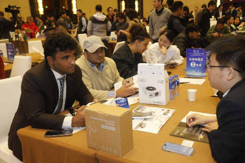 Zhuhai Holds Manufacturing Supply and Demand Matching Fair, with Enterprises Attending Carrying Procurement Orders Worth Over 5 Billion Yuan